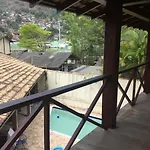 Mansão Amarela
