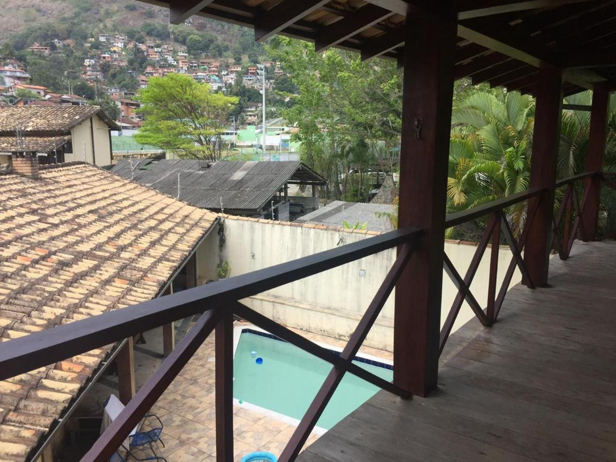 Mansao Amarela * Ilhabela